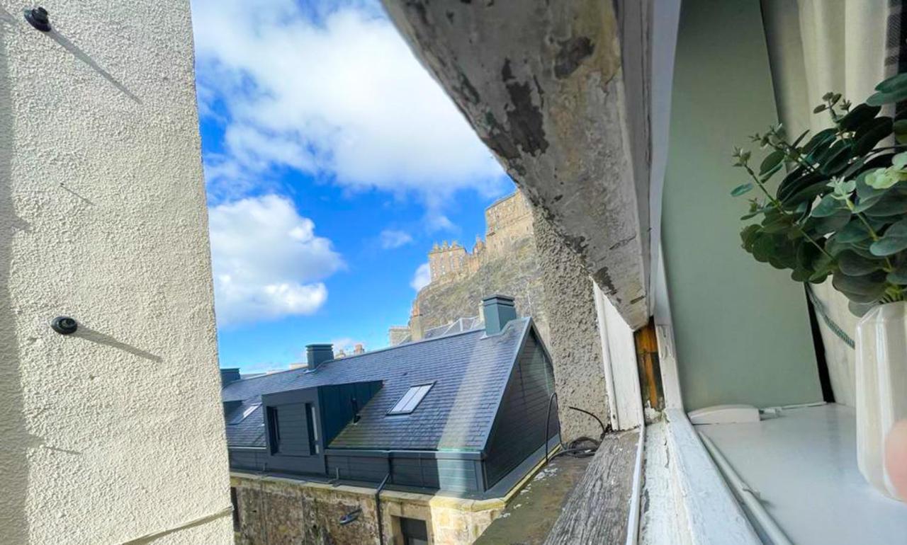 Snug Studio On The Grassmarket, 5Mins From Castle エディンバラ エクステリア 写真